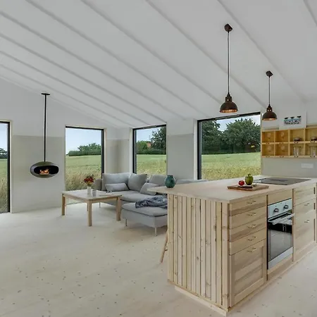 Awesome In With 4 Bedrooms 펜션 *